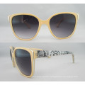 Latest Plastic Fashion Unisex Sunglasses P25027